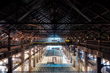 L'intérieur du bâtiment de La Grande Halle
