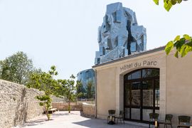 Hôtel du Parc et La Tour de LUMA Arles