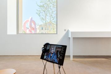 Vue de L'Archive de Hans-Ulrich Obrist : Chapitre 1 Édouard Glissant — Où tous les imaginaires du monde peuvent se rencontrer et s’entendre